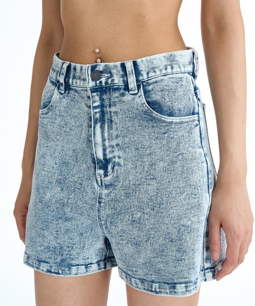 DC（ディーシー）の「DC/ディーシー ショートパンツ レディース 26 WS TIGHT SHORT LWS261316（その他パンツ・レディース・チャコールグレー/ケミカルウォッシュ/ダークインディゴブルー/ライトインディゴブルー・S/M）」の9枚目の写真