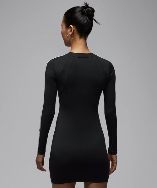 JORDAN BRAND（ジョーダンブランド）の「ジョーダン ブルックリン ウィメンズ ロングスリーブ ドレス / Jordan Brooklyn Women's Long-Sleeve Dress IF1081-010 Black（ワンピース・レディース・ブラック・S/L/M/XL/XS）」の10枚目の写真