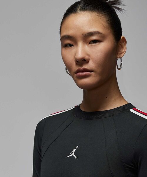 JORDAN BRAND（ジョーダンブランド）の「ジョーダン ブルックリン ウィメンズ ロングスリーブ ドレス / Jordan Brooklyn Women's Long-Sleeve Dress IF1081-010 Black（ワンピース・レディース・ブラック・S/L/M/XL/XS）」の11枚目の写真