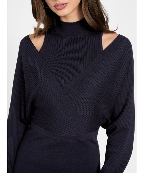 Guess（ゲス）の「Long Sleeves Dolman Anita Rib Dress（ワンピース・レディース・ホワイト/ダークネイビー・X-SMALL/SMALL/MEDIUM）」の11枚目の写真