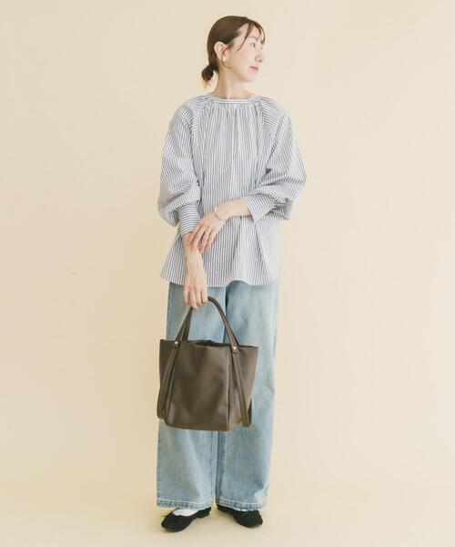 ITEMS URBANRESEARCH（アイテムズ アーバンリサーチ）の「ホットフィックス2WAYブラウス（シャツ/ブラウス・レディース・ホワイト系その他/チャコールグレー/ストライプ・FREE）」の8枚目の写真