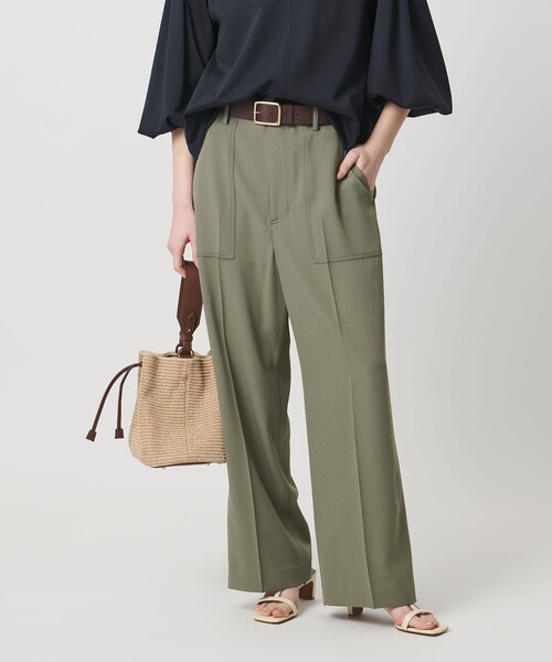 UNITED ARROWS（ユナイテッドアローズ）の「アセテートポリエステル ベイカーパンツ（その他パンツ・レディース・オリーブ/ライトピンク/ネイビー・38/36）」の2枚目の写真