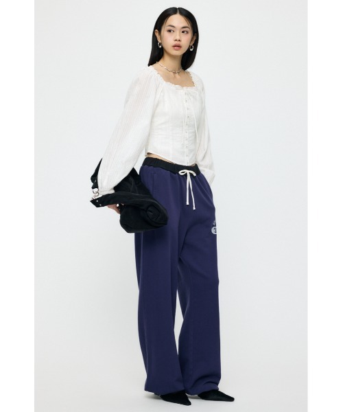 MOUSSY(マウジー)の「【26年SS新作】LACE TRIMMED CORSET ブラウス(シャツ/ブラウス・レディース・ホワイト/ライトイエロー/ネイビー・1/2)」の18枚目の写真