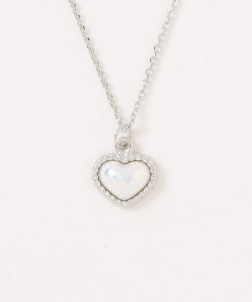 Heather(ヘザー)の「ハートパールネックレス 650140(ネックレス・レディース・シルバー/ゴールド・ONE SIZE)」の2枚目の写真