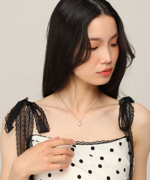 Heather(ヘザー)の「ハートパールネックレス 650140(ネックレス・レディース・シルバー/ゴールド・ONE SIZE)」の2枚目の写真