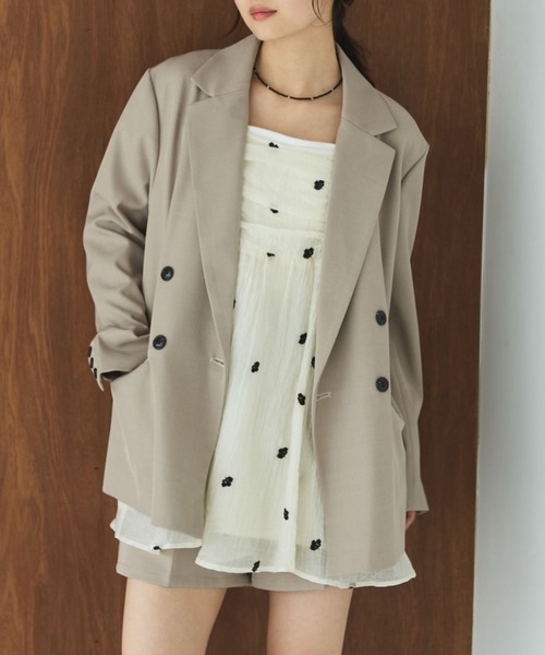 archives(アルシーヴ)の「ウォッシャブルテーラードジャケット(テーラードジャケット・レディース・グレー/ブラック/ネイビー/ベージュ・MEDIUM/SMALL)」の4枚目の写真