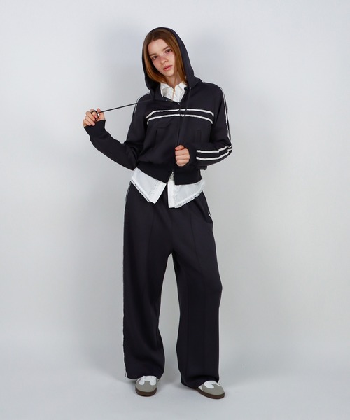 mieya mieya(ミーヤミーヤ)の「【mieya mieya】TAFFY LINE ZIP-UP/タフィーラインジップアップ(パーカー・レディース・クリーム/チャコールグレー/グレー・FREE)」の12枚目の写真