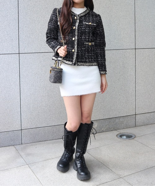 ALLuRing ChaRm（アリュリングチャーム）の「Gold Button Tweed Jacket / ゴールドボタンツイードジャケット（テーラードジャケット・レディース・ブラック/ホワイト・FREE）」の6枚目の写真