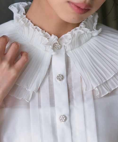 RUIRUE BOUTIQUE（ルイルエブティック）の「プリーツカラー ブラウス ｜ トップス・シャツ・オケージョンブラウス・長袖ブラウス・きれいめブラウス・オフィスカジュアルブラウス・プリーツブラウス・シアーブラウス（シャツ/ブラウス・レディース・ブラック/ホワイト・L/M/S）」の5枚目の写真