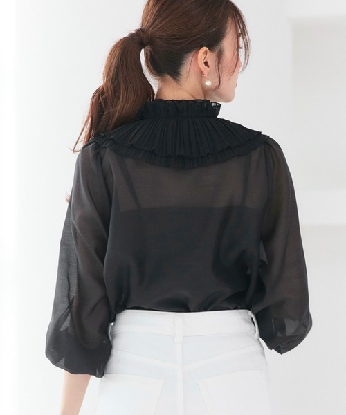 RUIRUE BOUTIQUE（ルイルエブティック）の「プリーツカラー ブラウス ｜ トップス・シャツ・オケージョンブラウス・長袖ブラウス・きれいめブラウス・オフィスカジュアルブラウス・プリーツブラウス・シアーブラウス（シャツ/ブラウス・レディース・ブラック/ホワイト・L/M/S）」の11枚目の写真