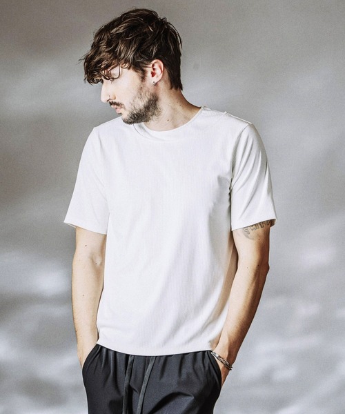 NO ID.（ノーアイディ）の「【NO ID.】Layered Neck Pullover / レイヤードネックプルオーバー（Tシャツ/カットソー・メンズ・グレー/ホワイト/ブラック・1/2）」の17枚目の写真