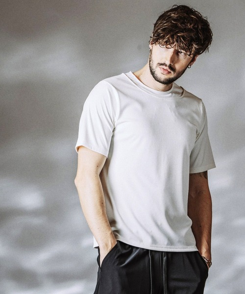 NO ID.（ノーアイディ）の「【NO ID.】Layered Neck Pullover / レイヤードネックプルオーバー（Tシャツ/カットソー・メンズ・グレー/ホワイト/ブラック・1/2）」の18枚目の写真