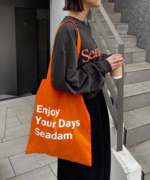 SEADAM（シーダム）の「【WEB限定】【SEADAM】メッセージプリントトートバッグ（トートバッグ・レディース・ピンク/グリーン/ライトグレー/オレンジ/イエロー/パープル/ブルー系その他/ブルー/ブラック/バーガンディー/レッド・ONE SIZE）」の16枚目の写真