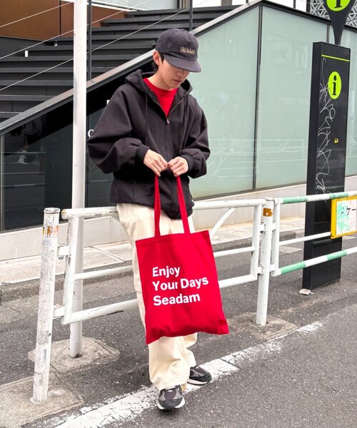 SEADAM（シーダム）の「【WEB限定】【SEADAM】メッセージプリントトートバッグ（トートバッグ・レディース・ピンク/グリーン/ライトグレー/オレンジ/イエロー/パープル/ブルー系その他/ブルー/ブラック/バーガンディー/レッド・ONE SIZE）」の20枚目の写真