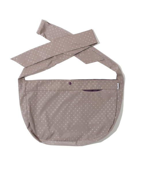 KIJIKO(キジコ)の「ke904-Dot Hobo Bag Beige(メッセンジャーバッグ・レディース・Beige・FREE)」の2枚目の写真