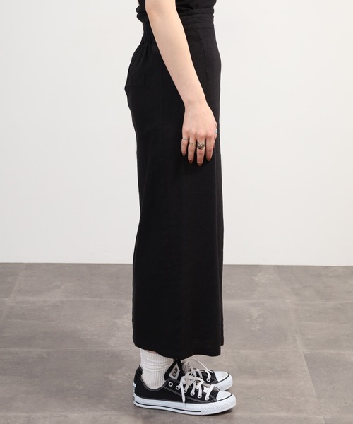 OMNES（オムネス）の「麻レーヨンロングラップスカート（スカート・レディース・ブラック系・FREE）」の4枚目の写真