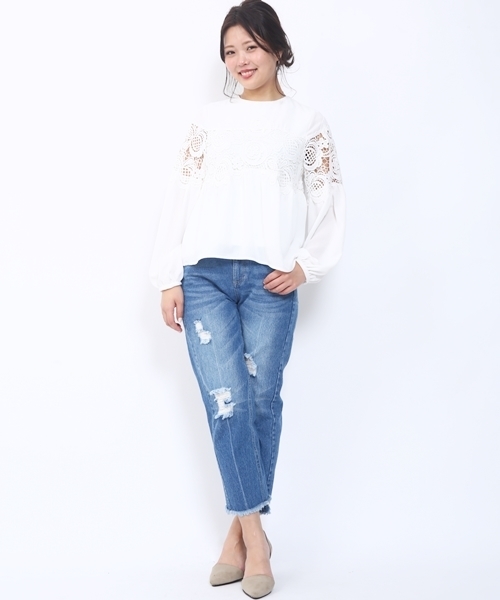 Chico（チコ）の「カットオフデニムパンツ（デニムパンツ・レディース・ブルー/ネイビー/ブルー系その他・FREE）」の6枚目の写真