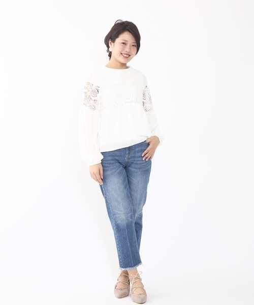 Chico（チコ）の「カットオフデニムパンツ（デニムパンツ・レディース・ブルー/ネイビー/ブルー系その他・FREE）」の7枚目の写真