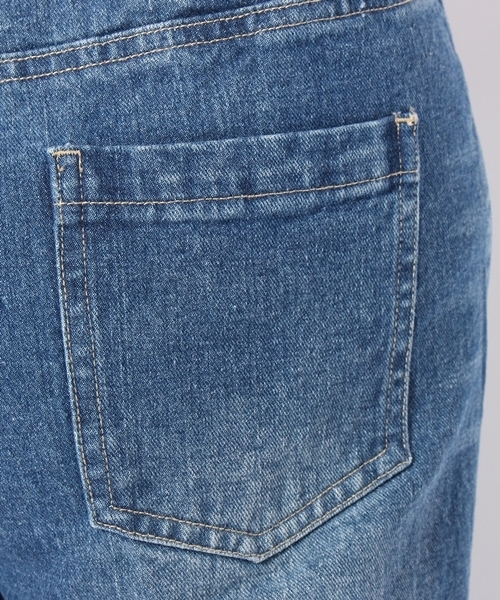 Chico（チコ）の「カットオフデニムパンツ（デニムパンツ・レディース・ブルー/ネイビー/ブルー系その他・FREE）」の13枚目の写真