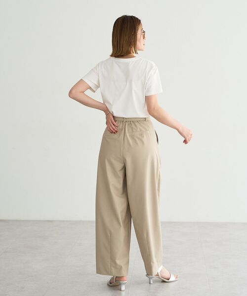 YECCA VECCA(イェッカヴェッカ)の「【接触冷感】ロゴTee(Tシャツ/カットソー・レディース・ベージュ/シルバー/ブラック・FREE)」の9枚目の写真
