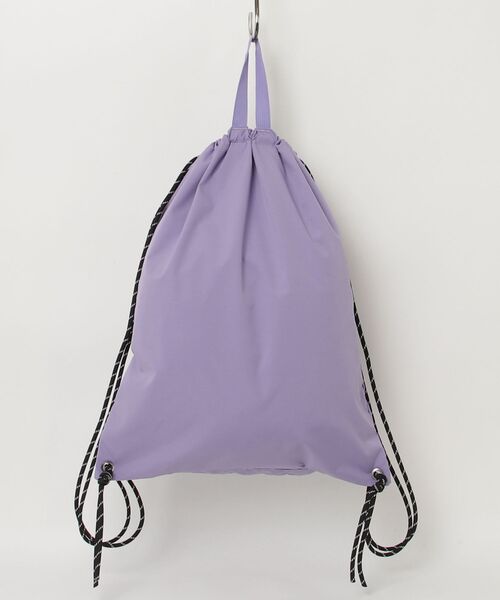 CONVERSE(コンバース)の「【CONVERSE/コンバース】SNEAKERS PRINT NAPSACK ナップサック(バックパック/リュック・レディース・オフホワイト/ライトパープル/ブラック・FREE)」の4枚目の写真