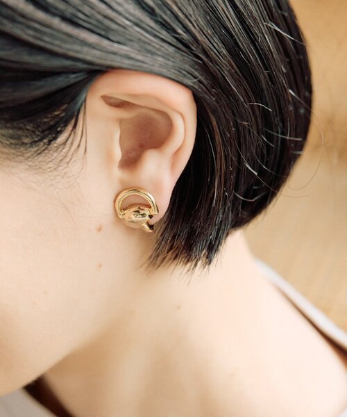 ear PAPILLONNER（イアパピヨネ）の「ホースビットイヤリング（イヤリング・レディース・シルバー/ゴールド・FREE）」の4枚目の写真
