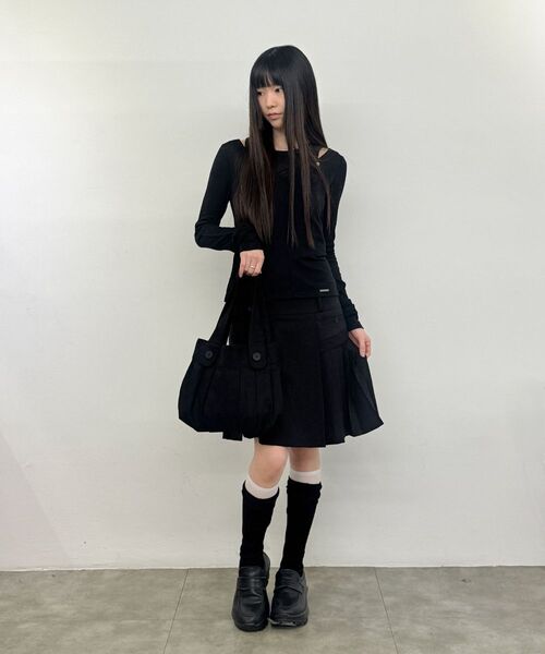 Miseki SEOUL(ミセキソウル)の「サイドプリーツラインミディスカート ブラック(スカート・レディース・その他・1/2)」の13枚目の写真