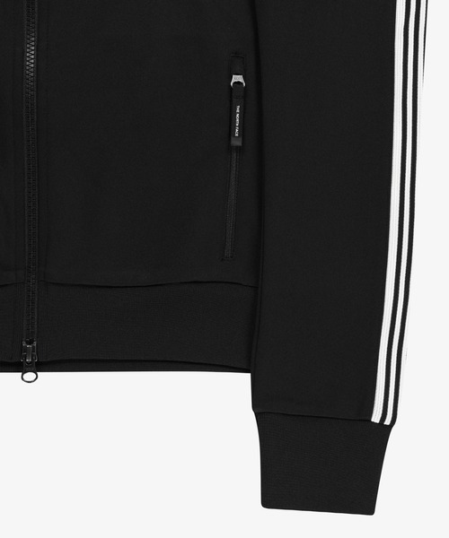 THE NORTH FACE(ザノースフェイス)の「【韓国限定・日本未入荷】 THE NORTH FACE W'S TNF TRACK JACKET / ノースフェイス TNFトラックジャケット ショート丈 薄手 レディース(ブルゾン・レディース・ブラック/オフホワイト/ライトピンク・L/M/S)」の16枚目の写真