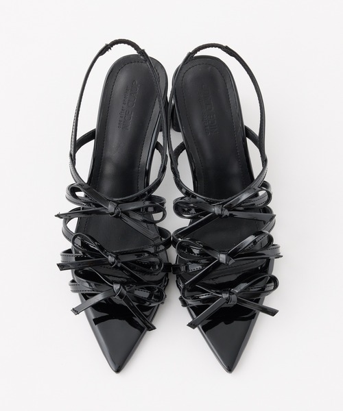 one after another NICE CLAUP(ワンアフターアナザーナイスクラップ)の「リボンミュールサンダル(サンダル・レディース・ブラック/ブラック×ホワイト/レッド・SMALL/LARGE/MEDIUM)」の8枚目の写真