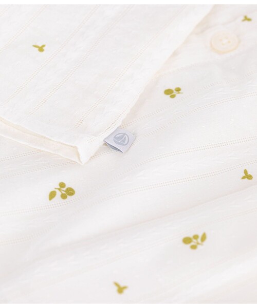 PETIT BATEAU（プチバトー）の「フラワープリントブラウス（シャツ/ブラウス・キッズ・ホワイト×グリーン・36MONTH/24MONTH/12MONTH）」の4枚目の写真