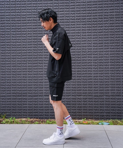 LUXE/R GOLF(ラグジュ ゴルフ)の「(RM)【LUXE/R GOLF】ストレッチ クロス ハーフジップ プルオーバー 半袖 シャツ(Tシャツ/カットソー・メンズ・ブラック/ホワイト/ベージュ/ダークグレー・LARGE/X-LARGE/MEDIUM)」の15枚目の写真