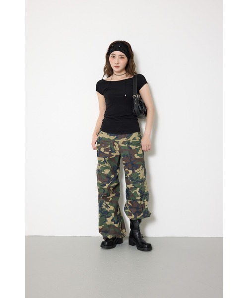 SLY（スライ）の「B/N COMPACT TOPS ボートネックコンパクトトップス 春服 夏服（Tシャツ/カットソー・レディース・オフホワイト/ブラウン/ブラック・FREE）」の21枚目の写真