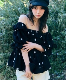 SNIDEL（スナイデル）の「オフショルボリュームフリルブラウス（シャツ/ブラウス）」