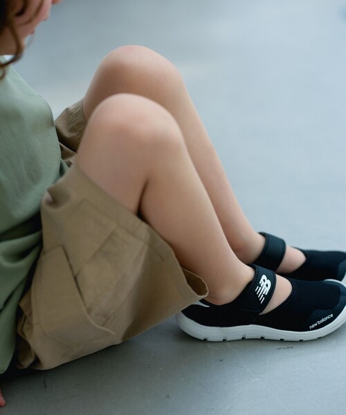 NEW BALANCE（ニューバランス）の「【WEB限定】＜New Balance＞ I208 Hook and Loop サンダル / キッズ 17cm-24cm（サンダル・キッズ・ブラック/ライトピンク・23cm/19cm/21cm/24cm/22cm/17cm/18cm/20cm）」の17枚目の写真