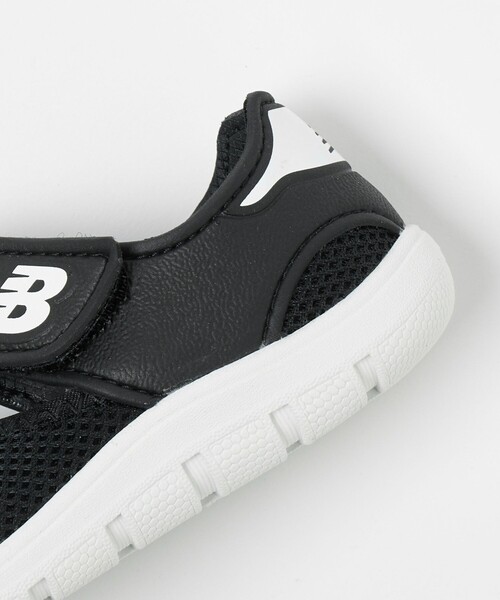NEW BALANCE（ニューバランス）の「【WEB限定】＜New Balance＞ I208 Hook and Loop サンダル / キッズ 17cm-24cm（サンダル・キッズ・ブラック/ライトピンク・23cm/19cm/21cm/24cm/22cm/17cm/18cm/20cm）」の13枚目の写真
