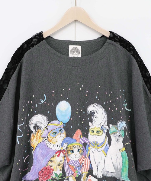 スカラー　162634：仮面舞踏会のネコ柄 ドルマンスリーブTシャツ 162634：仮面舞踏会のネコ柄 ドルマンスリーブTシャツの通販-ScoLar