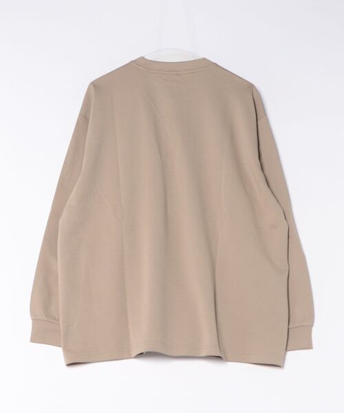 PUMA(プーマ)の「OVERSIZED LS TEE(Tシャツ/カットソー・メンズ・ブラウン・MEDIUM/SMALL/LARGE)」の8枚目の写真