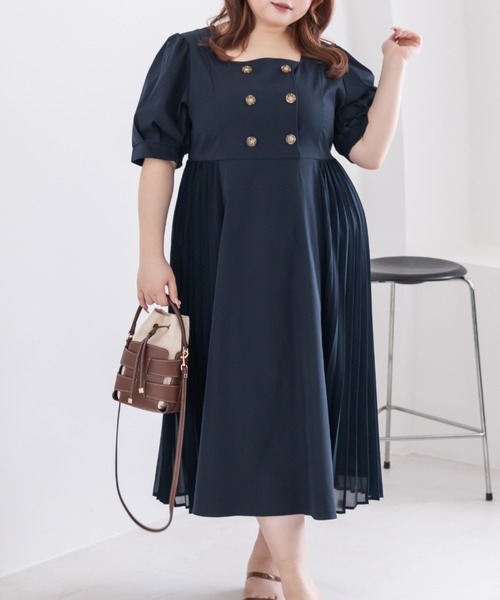 CLETTE(クレット)の「CLETTEオリジナルトレンチ風サイドプリーツワンピース(ワンピース・レディース・ネイビー/ベージュ・4L/3L/LL)」の2枚目の写真