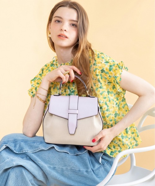 styiro(スタイロ)の「ベルトフラップ 2WAY ショルダーハンドバッグ /キャンバスミックス(ハンドバッグ・レディース・ライトピンク/アイボリー/キャメル/ブラック・FREE)」の4枚目の写真