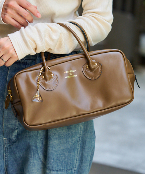 FRAMeWORK（フレームワーク）の「≪WEB限定 / 追加≫YOUNGOLSEN 別注 CHARM WIDE BOTTLE BAG（ショルダーバッグ・レディース・ブラウン/ブラック・FREE）」の11枚目の写真