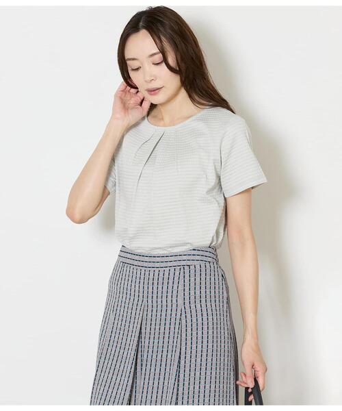 NEWYORKER(ニューヨーカー)の「【吸水速乾】格子サッカータックTシャツ(Tシャツ/カットソー・レディース・ライトグレー/ホワイト/サックスブルー・MEDIUM/LARGE)」の1枚目の写真