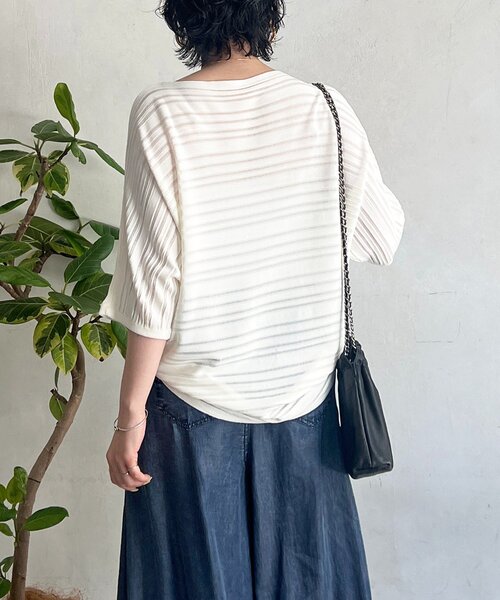un dix cors(アンディコール)の「ネックレス付きシアーボーダープルオーバー(Tシャツ/カットソー・レディース・ブラック/ベージュ/オフホワイト・FREE)」の5枚目の写真