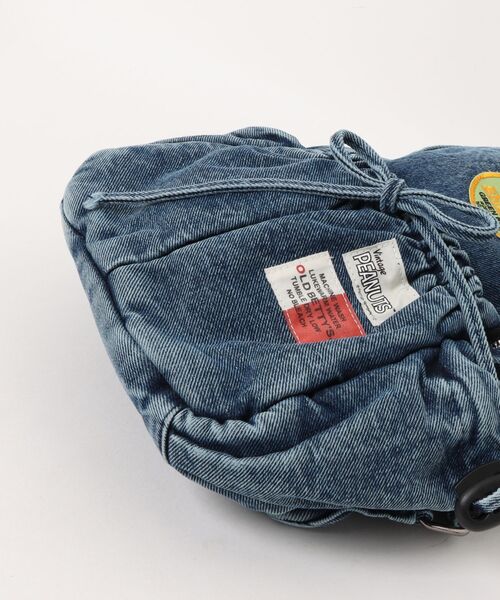 SNOOPY×OLD BETTY'S（スヌーピーカケルオールドベティーズ）の「スヌーピー【SNOOPY】Dumin Backpack(刺繍ワッペン)（バックパック/リュック・レディース・ブルー・FREE）」の3枚目の写真