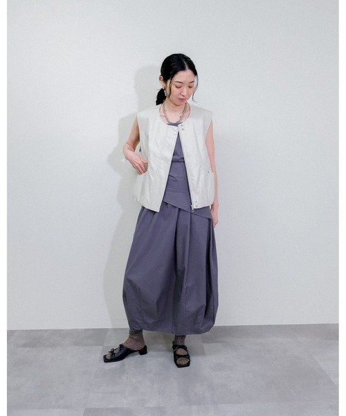 Julep(ジュレップ)の「Fake Leather Vest(ライダースジャケット・レディース・ベージュ/ブラック・FREE)」の5枚目の写真
