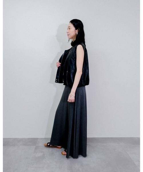 Julep(ジュレップ)の「Fake Leather Vest(ライダースジャケット・レディース・ベージュ/ブラック・FREE)」の20枚目の写真