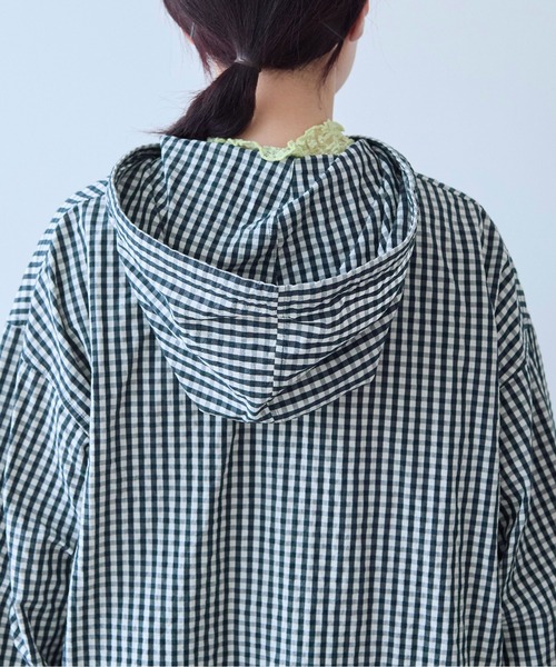 yuni（ユニ　）の「C/Cuギンガムhooded parka（シャツ/ブラウス・レディース・ブラック・FREE）」の13枚目の写真