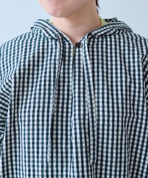 yuni（ユニ　）の「C/Cuギンガムhooded parka（シャツ/ブラウス・レディース・ブラック・FREE）」の11枚目の写真