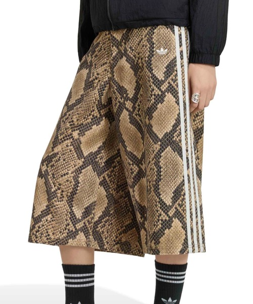 adidas SNAKE PRINT DENIM BERMUDA / アディダス スネーク プリント