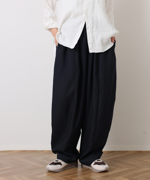JOURNAL STANDARD LUXE(ジャーナルスタンダード ラックス)の「ダブルフェイス カームパンツ(その他パンツ・レディース・ブラック/ネイビー・FREE)」の2枚目の写真