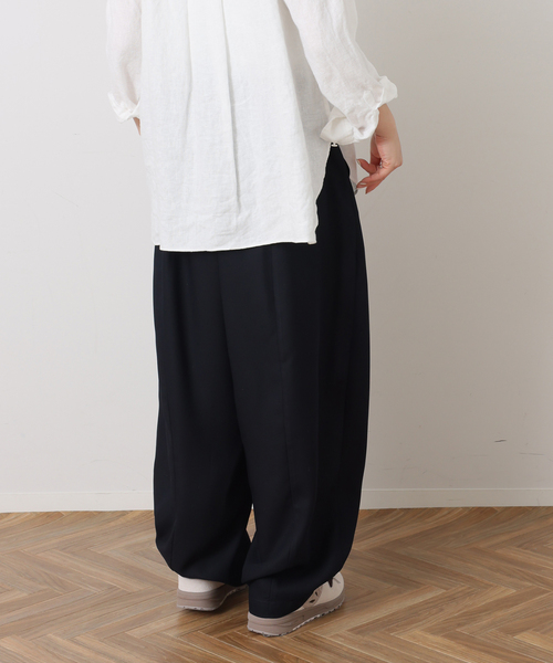 JOURNAL STANDARD LUXE(ジャーナルスタンダード ラックス)の「ダブルフェイス カームパンツ(その他パンツ・レディース・ブラック/ネイビー・FREE)」の17枚目の写真